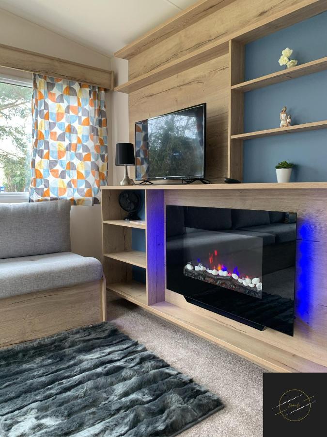 Deluxe, 3 Bed Holiday Home At Combe Haven Holiday Park Гастингс Экстерьер фото