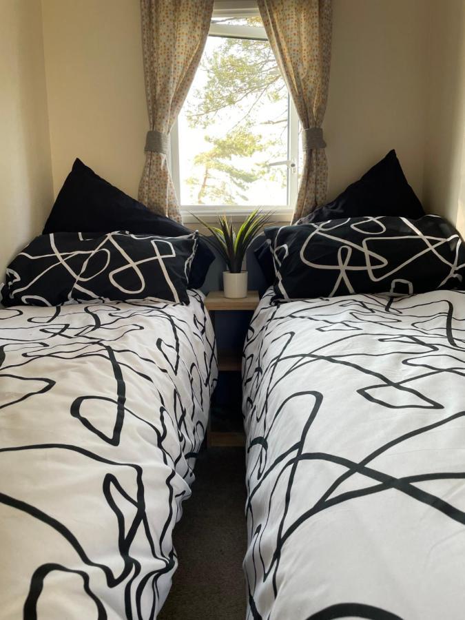Deluxe, 3 Bed Holiday Home At Combe Haven Holiday Park Гастингс Экстерьер фото