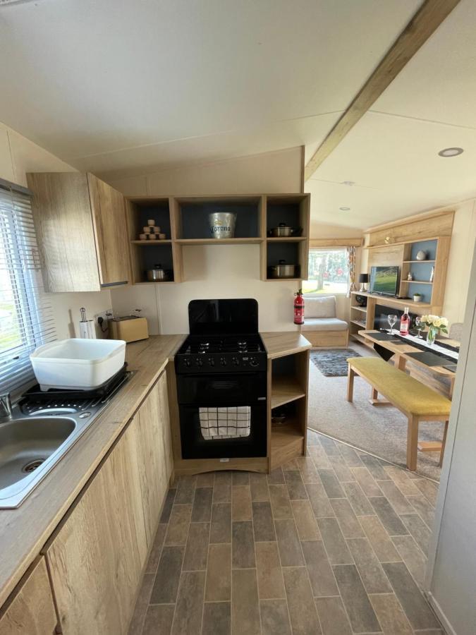Deluxe, 3 Bed Holiday Home At Combe Haven Holiday Park Гастингс Экстерьер фото