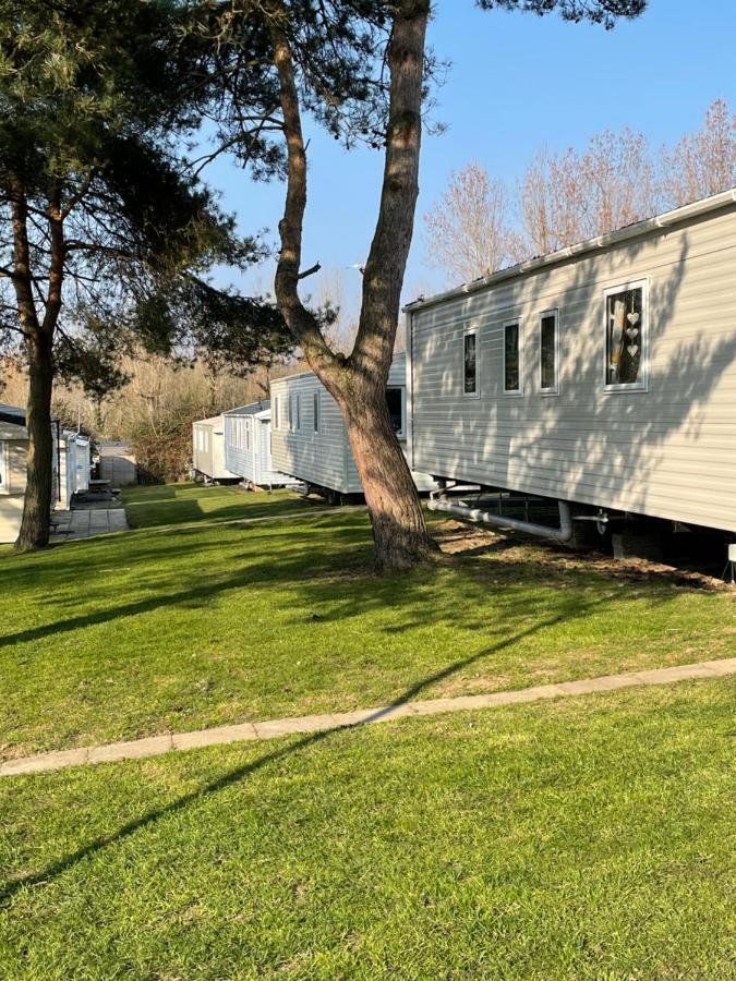 Deluxe, 3 Bed Holiday Home At Combe Haven Holiday Park Гастингс Экстерьер фото
